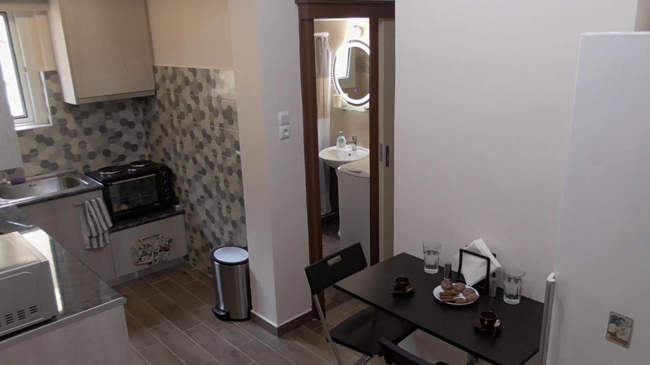 Apartment Ellada *