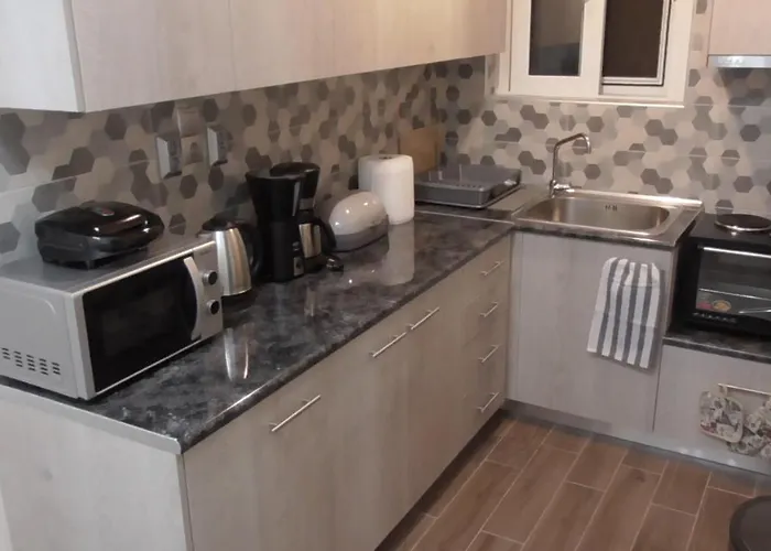 Ellada Apartment