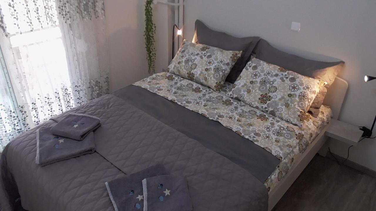 Ellada Apartment